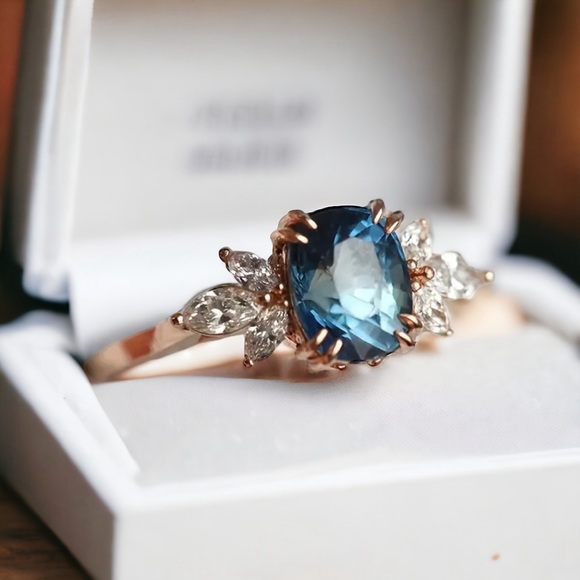 Vintage Dark Blue Zircon Ring Simple Elegant Alloy Ring Trendy - Picture 3 of 5